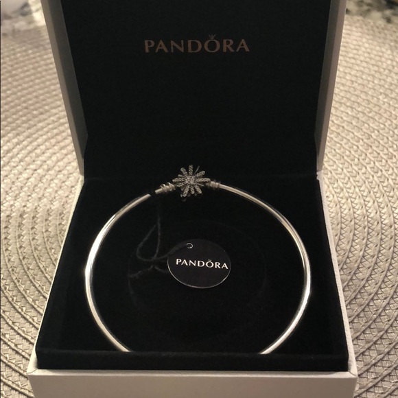 ‼️NWT‼️ Limited Edition Fireworks Bangle - Picture 2 of 6